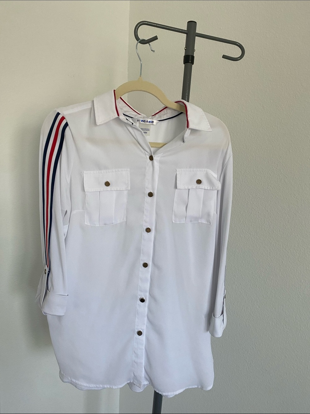 White Button-Front woman Shirt with Red & Navy Stripe Detail